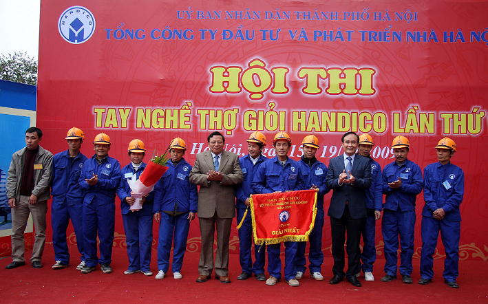 Hoi thi tay nghe 2009 - giai nhat.bmp